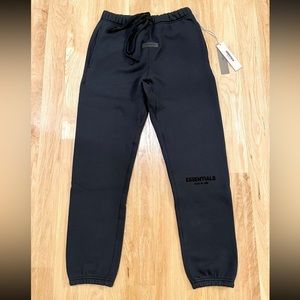 Fear Of God Essentials Authentic Sweatpants size Medium